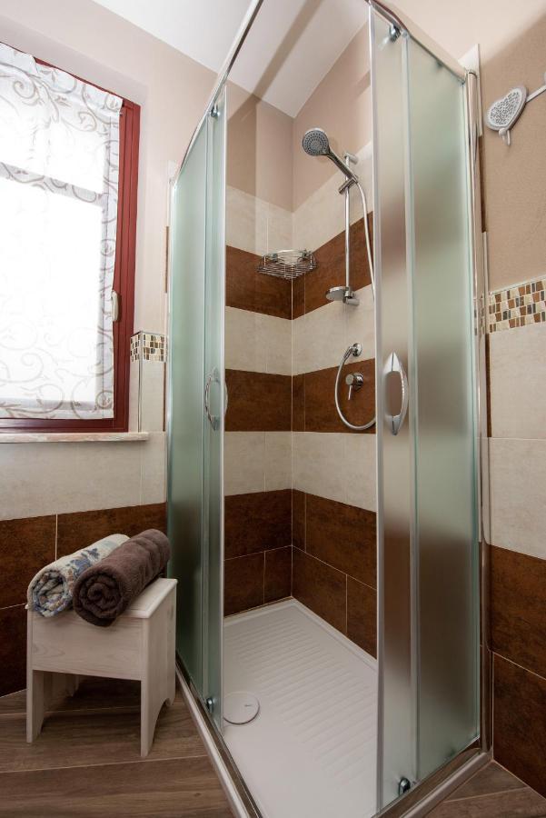 Il Cortiletto Apartment Verduno ภายนอก รูปภาพ